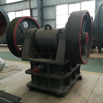 Granito di magnesio di maglia mobile Mini Stone Rock Crusher 250x400 con 0-300 Discharge Size