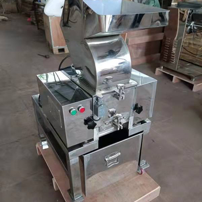 Dimensione di alimentazione massima 15 mm Pianta ad alta fibra Rhizome Crusher grossolano 250 Crusher per progettazione