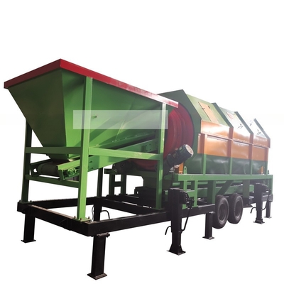 Screening del suolo e del compost semplificato con il buco perforatore della piastra di acciaio