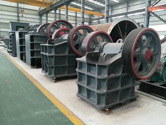 PE400X600 Macchine per la frantumazione della mascella Macchine per la frantumazione della pietra con umidità inferiore al 18% del materiale