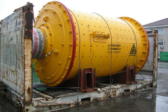 Fornitura da parte del venditore 900*1800 Molino a sfere di minerale d'oro con rivestimento in ceramica