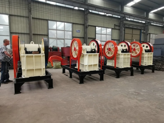 1-500 t/h Macchina portatile per la frantumazione di roccia per il martellaggio di minerali d'oro
