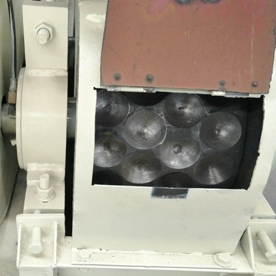 Pressa di briquettatura di rottami di metallo/rame/alluminio/sparatura di ferro con diametro di rulli 290-1000 mm