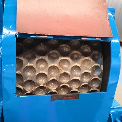 Macchina per la stampa di brichette in polvere di carbone fluorurato con tecnologia