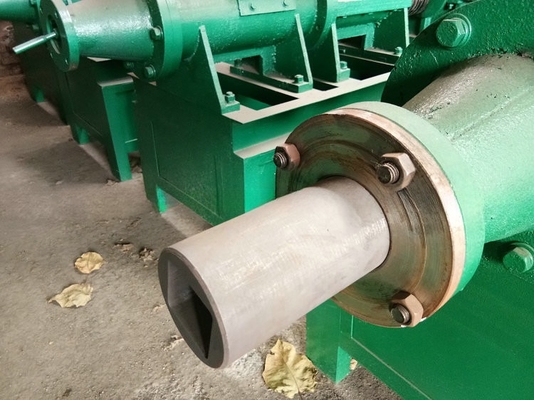 Sistema di taglio automatico Estrusore a vite a brichetta a carbone motorizzato per la forma triangolare