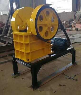 PE400x600 Macchina di frantumazione della mascella della mascella per uscita nell'impianto di produzione di 30kw