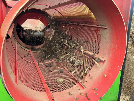 Macchina di setacciatura a rotazione per l'estrazione energetica con tela a tamburo di compost di 2200 kg di capacità