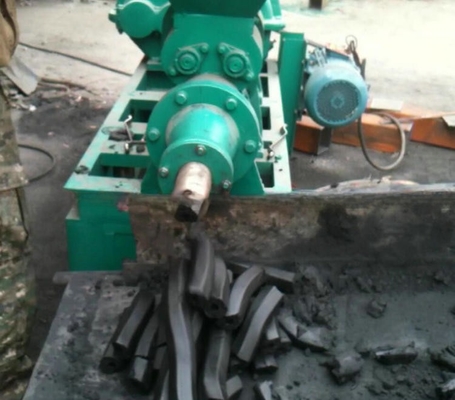 Hexagon Shape Charcoal Charcoal Extruder Press Machine Briquette Maker con capacità di 415V
