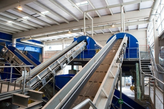 Basso tasso di guasto e elevata capacità 2200 kg Macchine di selezione integrata di alimenti e bevande