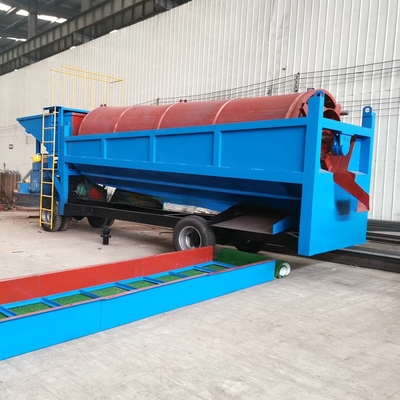 Installazione manuale di attrezzature per la separazione dell'oro presso impianti di produzione